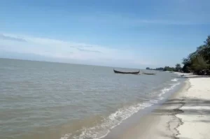 Pantai Cermin, Pesona Pantai Eksotis dengan Beragam Spot Foto Kren di Serdang Bedagai